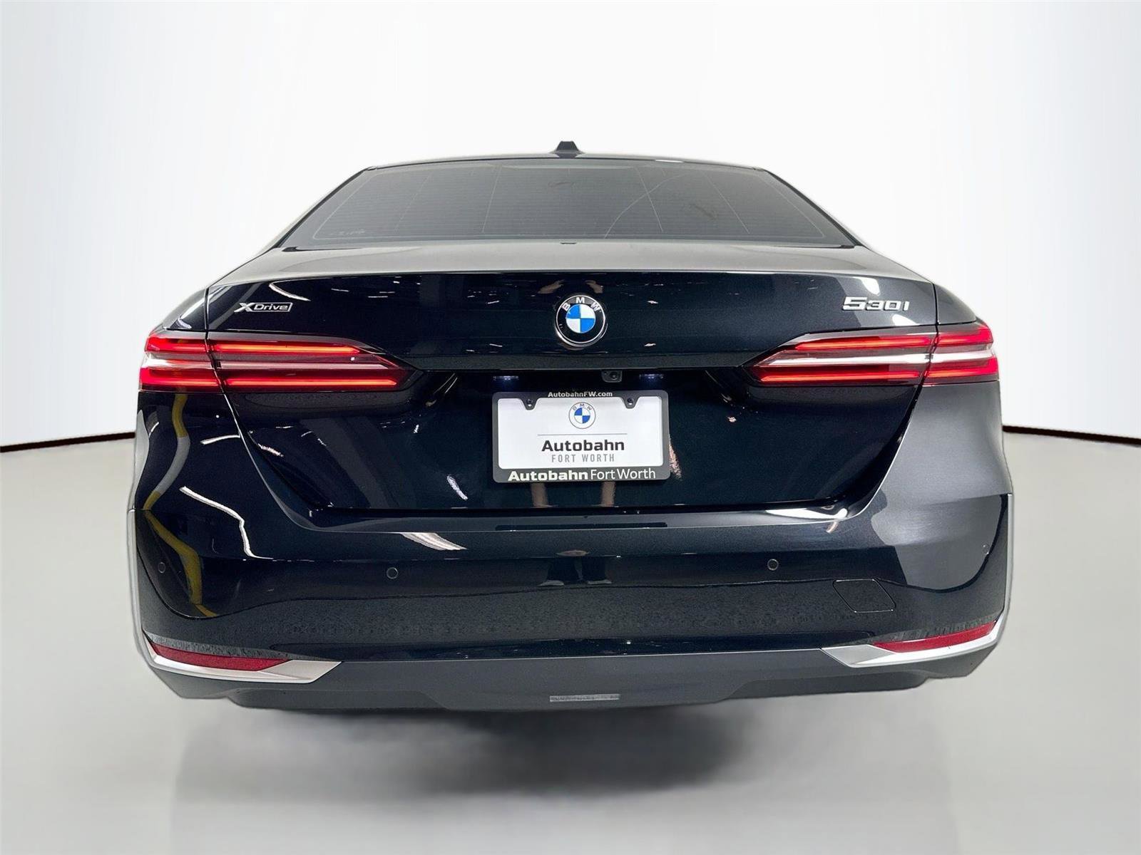 New 2026 BMW 530i xDrive w/ Premium Package image 6