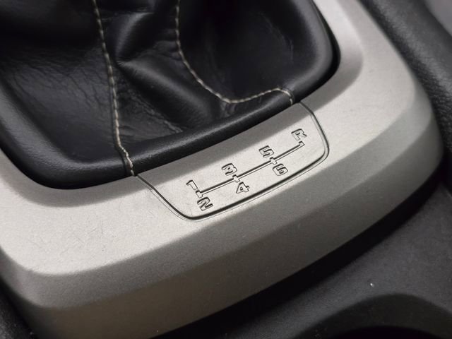 Used 2015 Chevrolet Camaro SS image 33