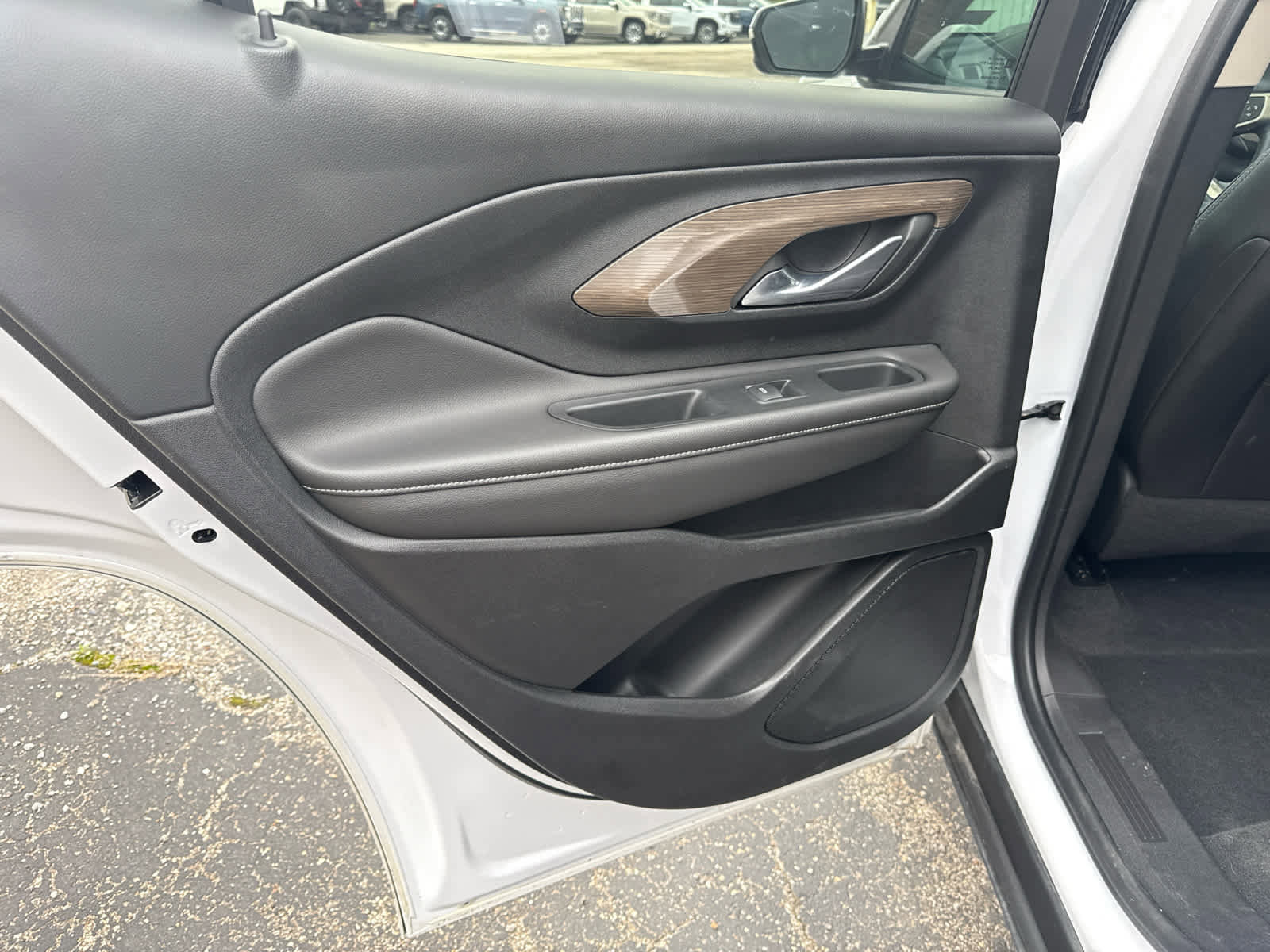 Used 2023 GMC Terrain Denali w/ Denali Premium Package image 21