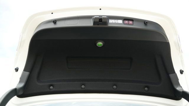 Certified 2025 Mercedes-Benz C 300 4MATIC Sedan image 24