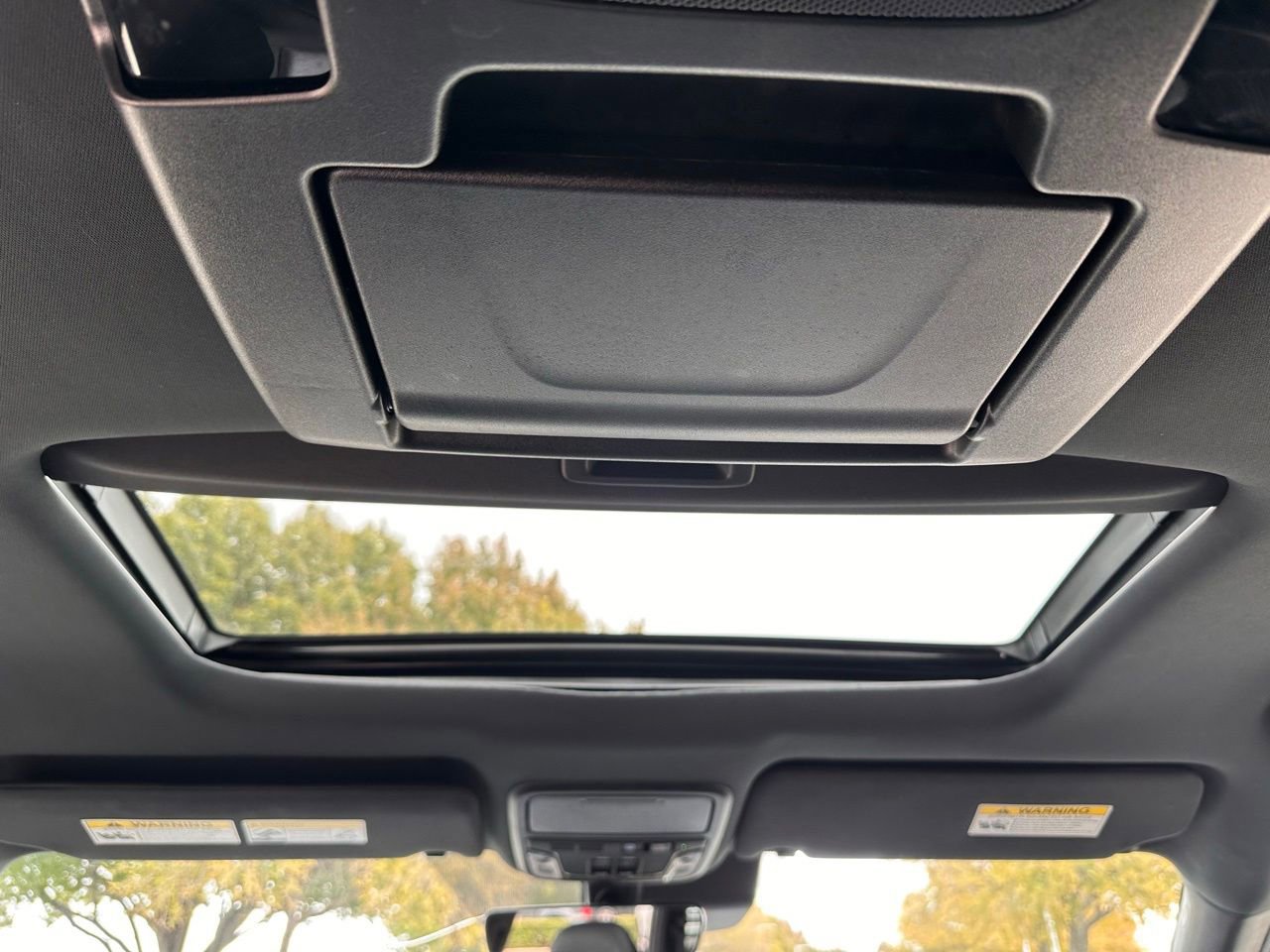 Used 2022 Honda Pilot Black Edition image 26