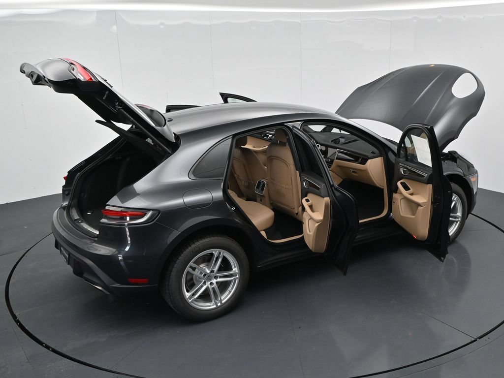 New 2026 Porsche Macan AWD/4WD image 20