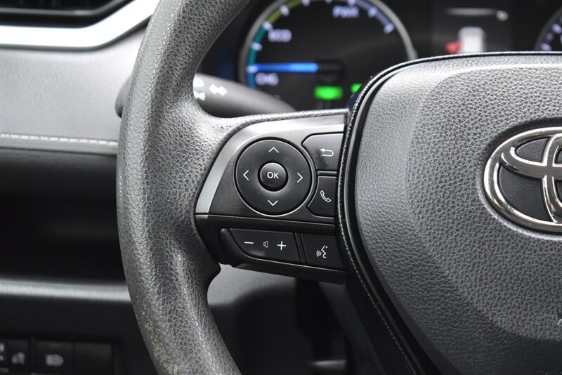 Used 2019 Toyota RAV4 LE w/ Carpet Mat Package AWD/4WD image 14