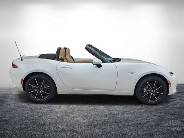 New 2026 MAZDA MX-5 Miata Grand Touring RWD image 30