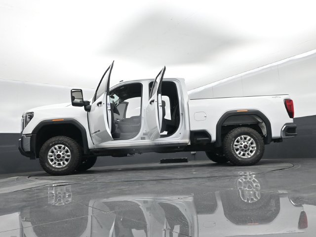 Used 2024 GMC Sierra 2500 Pro w/ Convenience Package AWD/4WD image 74