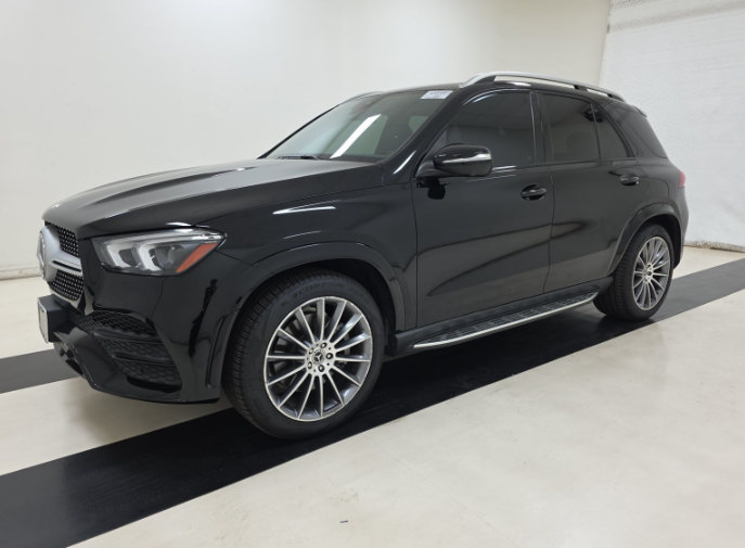 Used 2021 Mercedes-Benz GLE 580 4MATIC image 2