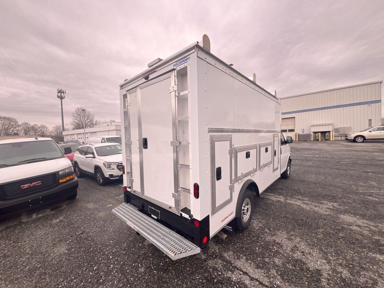 New 2025 GMC Savana 3500 w/ Power Convenience Package image 7