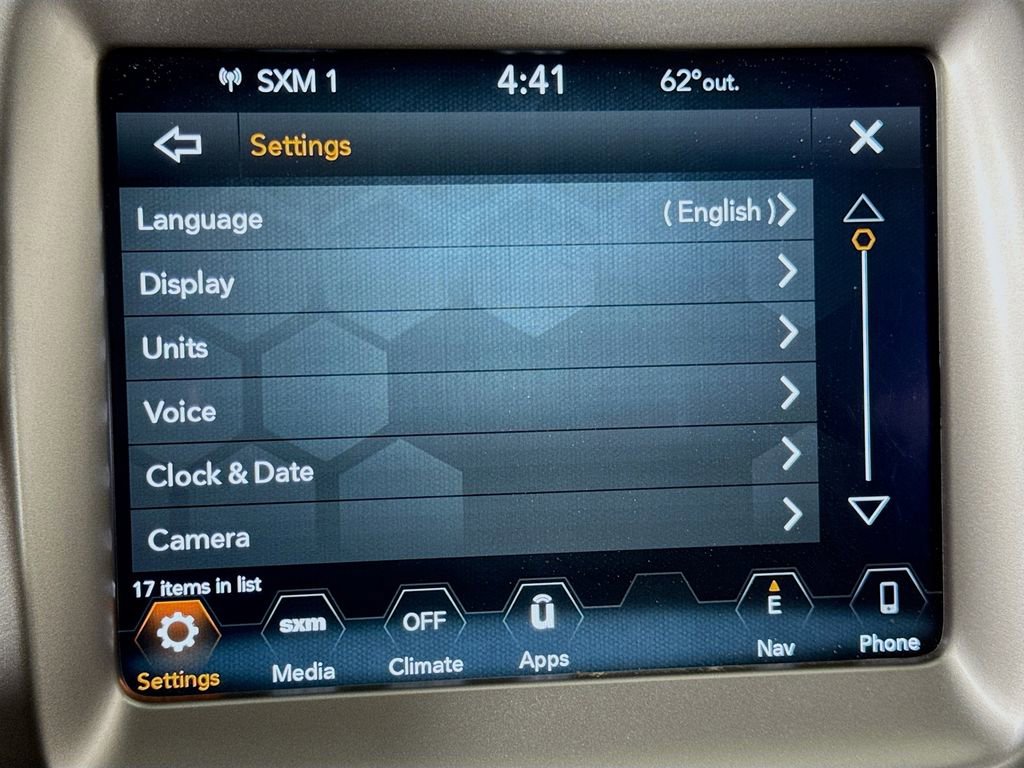Used 2018 Jeep Compass Latitude w/ Popular Equipment Group AWD/4WD image 26