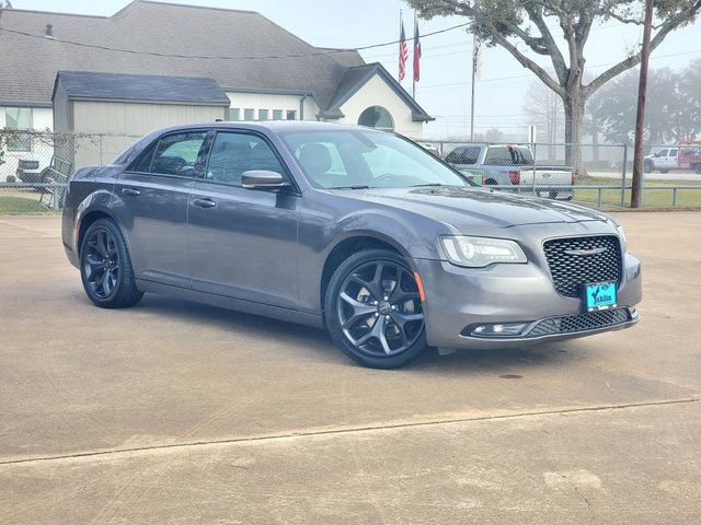 Used 2022 Chrysler 300 S RWD image 29