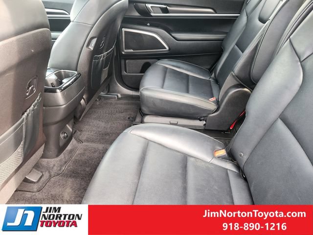Used 2025 Kia Telluride S FWD image 29