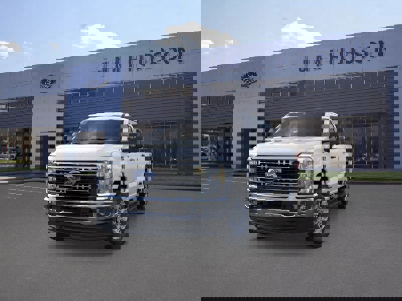 New 2026 Ford F350 XLT image 2