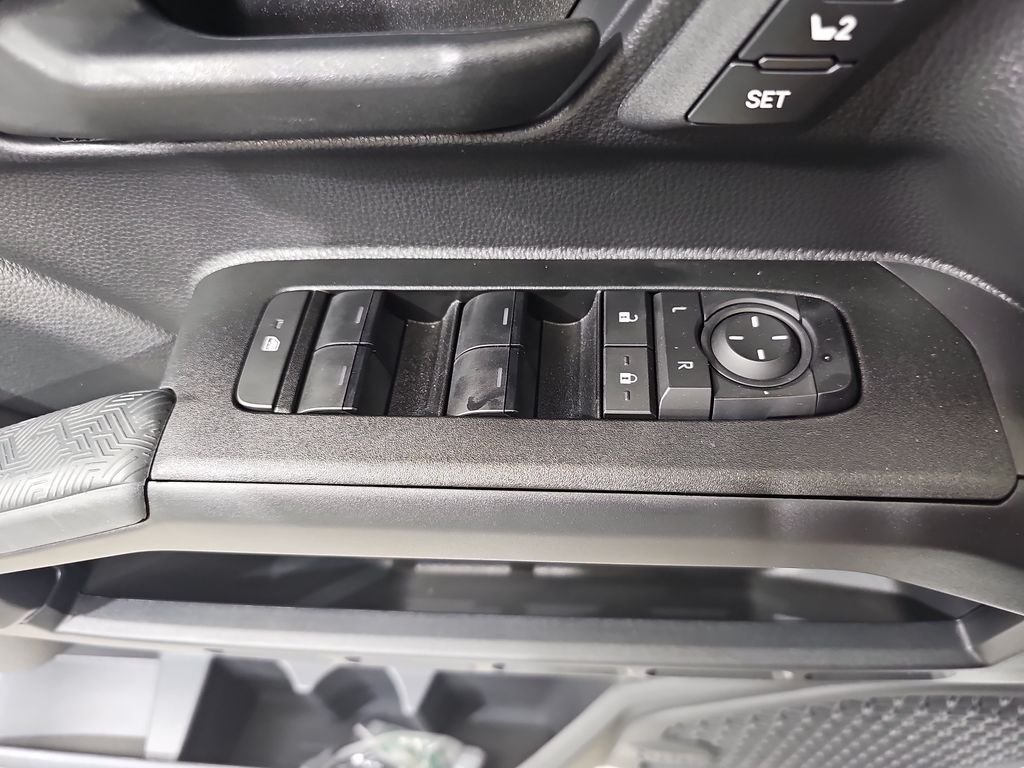 Used 2025 Toyota 4Runner TRD Off-Road Premium AWD/4WD image 30