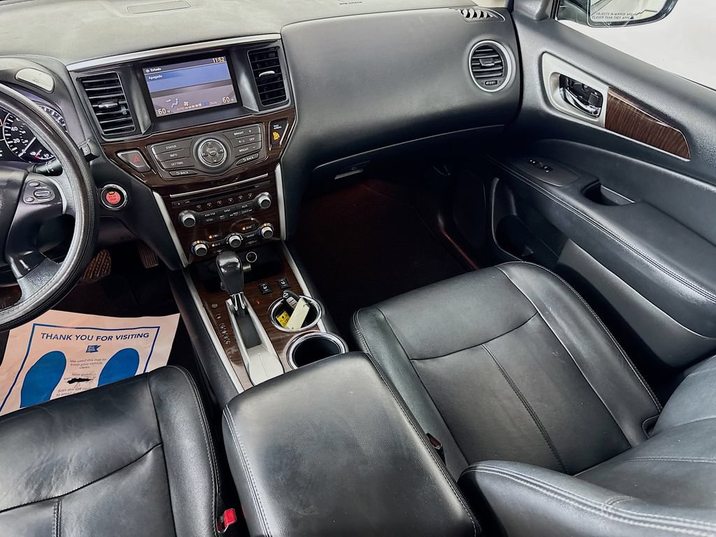 Used 2013 Nissan Pathfinder SL FWD image 29