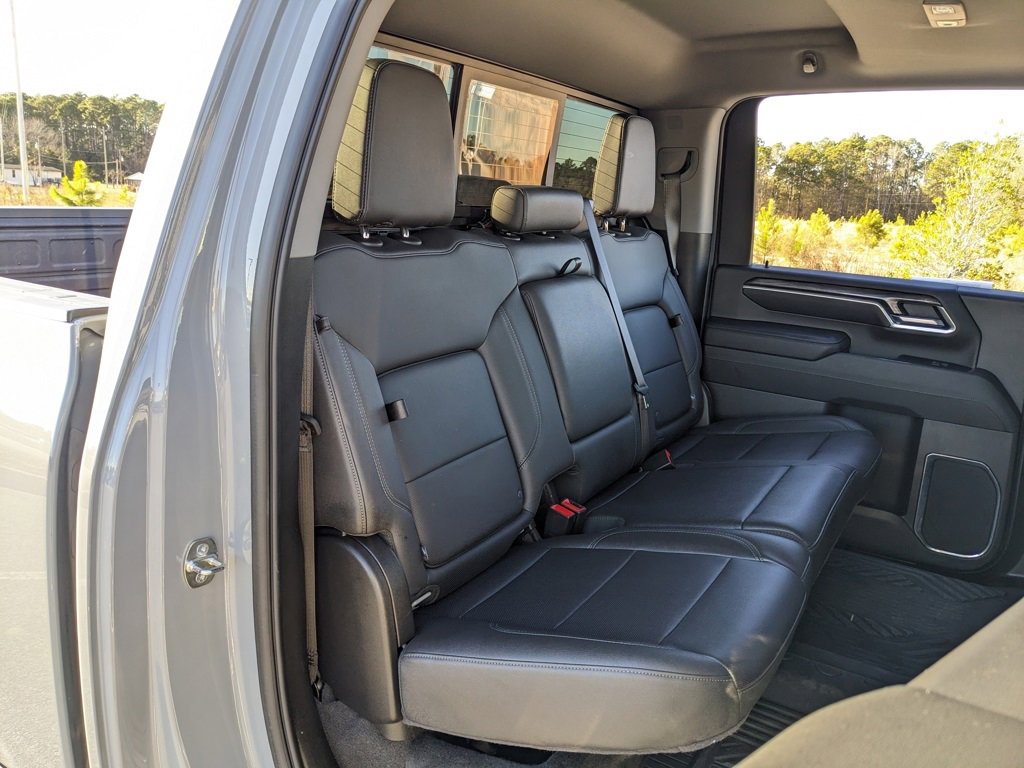 Used 2024 Chevrolet Silverado 2500 LTZ w/ LTZ Plus Package image 50