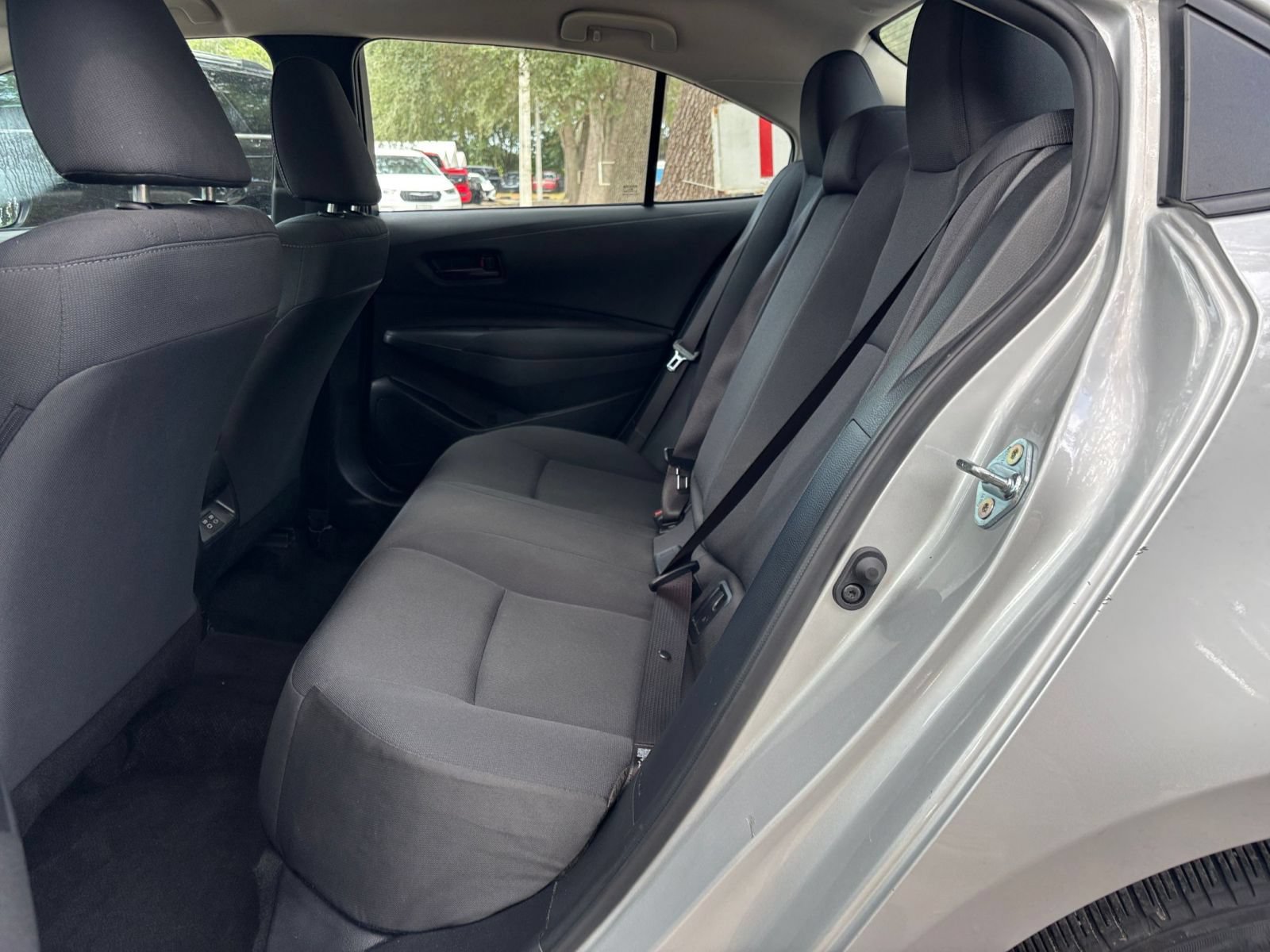 Used 2025 Toyota Corolla LE FWD image 22