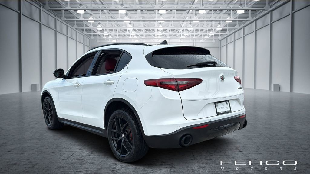 Used 2019 Alfa Romeo Stelvio Sport w/ Quick Order Package 22K Sport RWD image 3