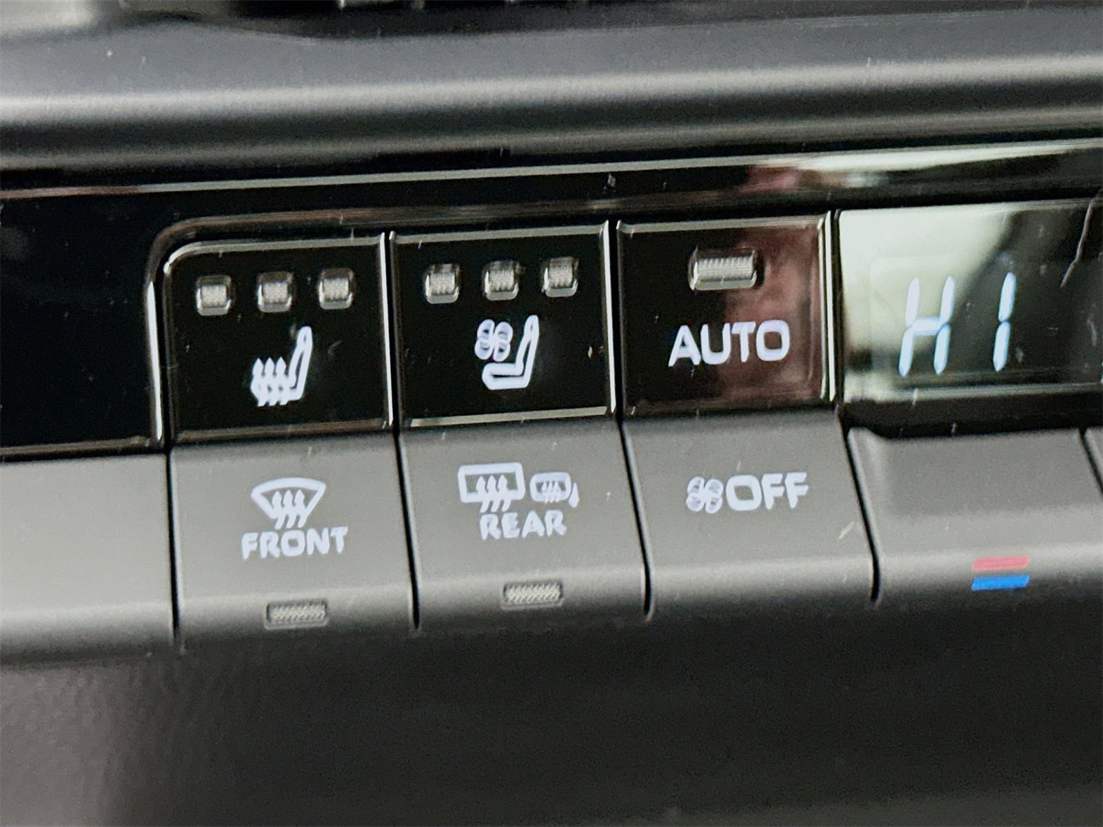 New 2025 Toyota Crown Signia Limited image 21