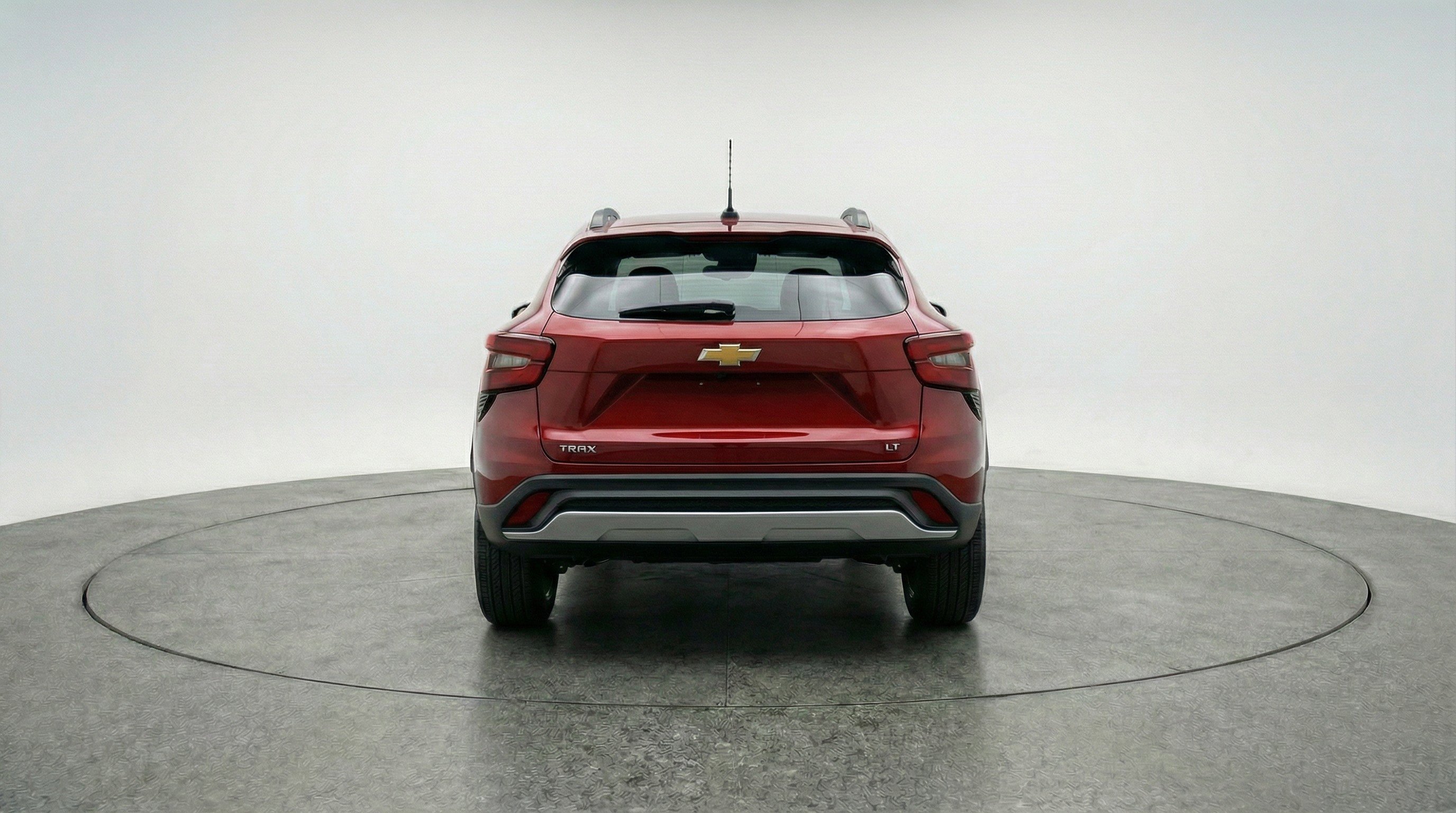Used 2025 Chevrolet Trax LT w/ LT Convenience Package FWD image 7
