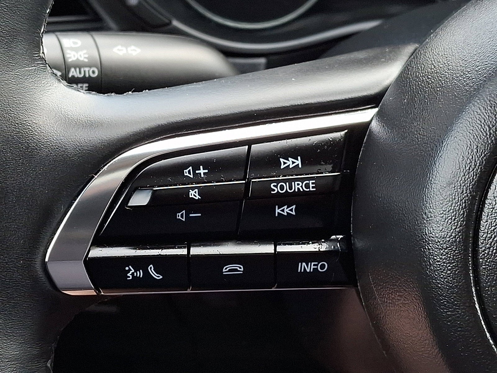 Used 2025 MAZDA CX-30 AWD 2.5 S w/ Preferred Package image 22
