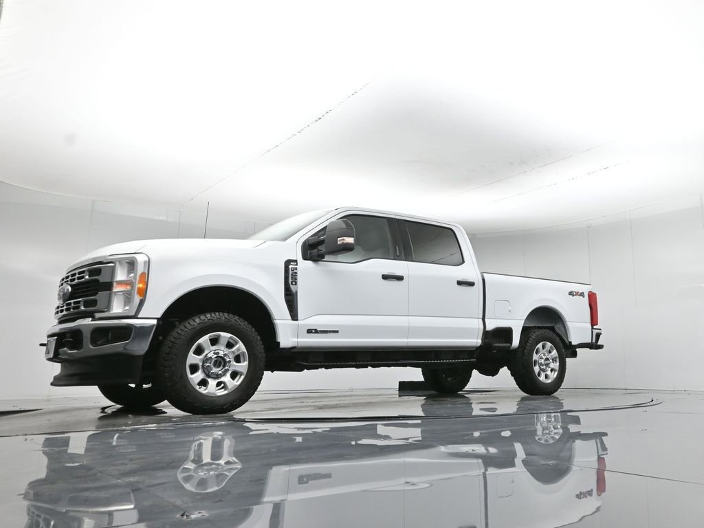 Used 2023 Ford F250 XLT w/ F-250 >10K GVWR Package image 50