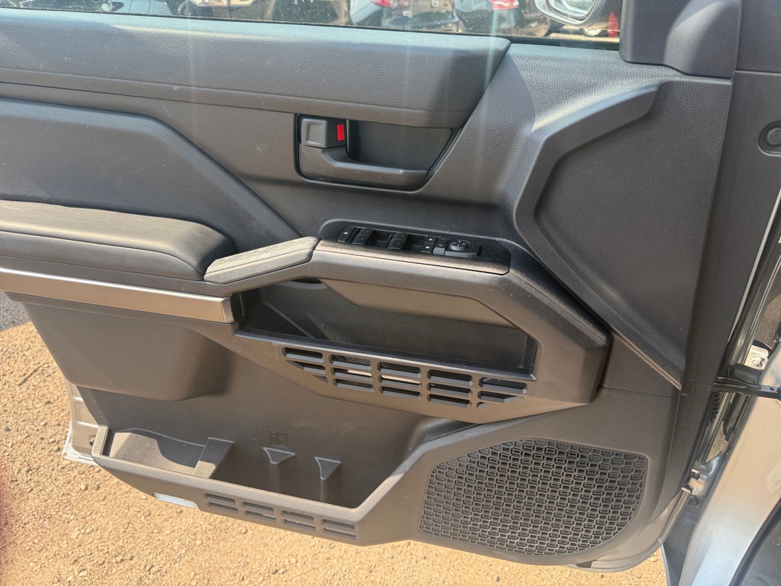 Used 2025 Toyota 4Runner SR5 RWD image 13