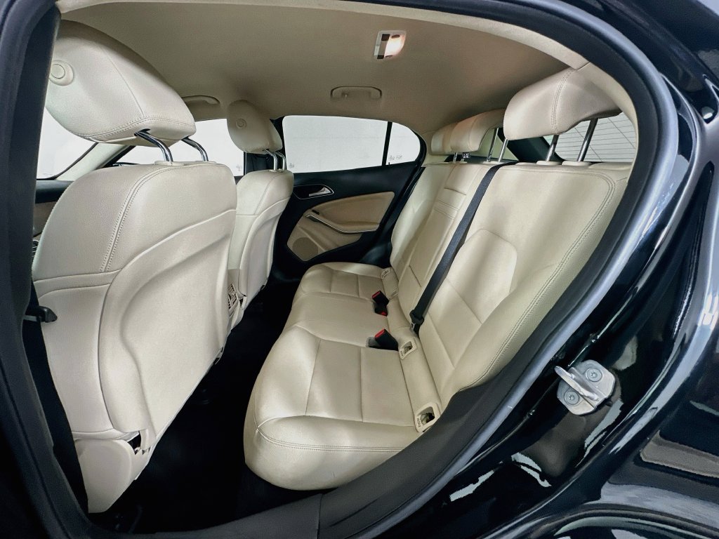 Used 2019 Mercedes-Benz GLA 250 image 21