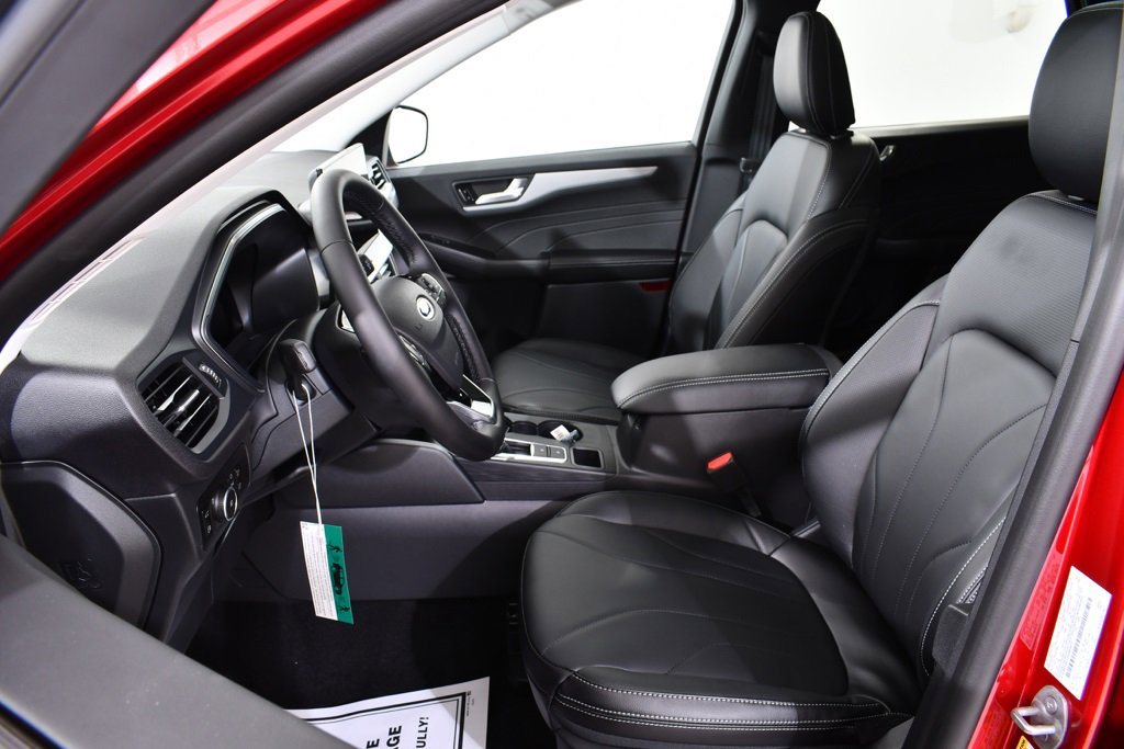 New 2025 Ford Escape Base w/ PHEV Premium Package image 6