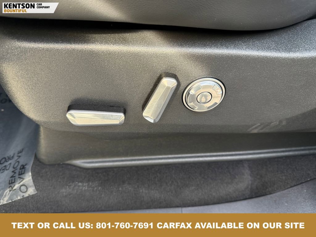 Used 2025 Lincoln Navigator L Reserve image 36