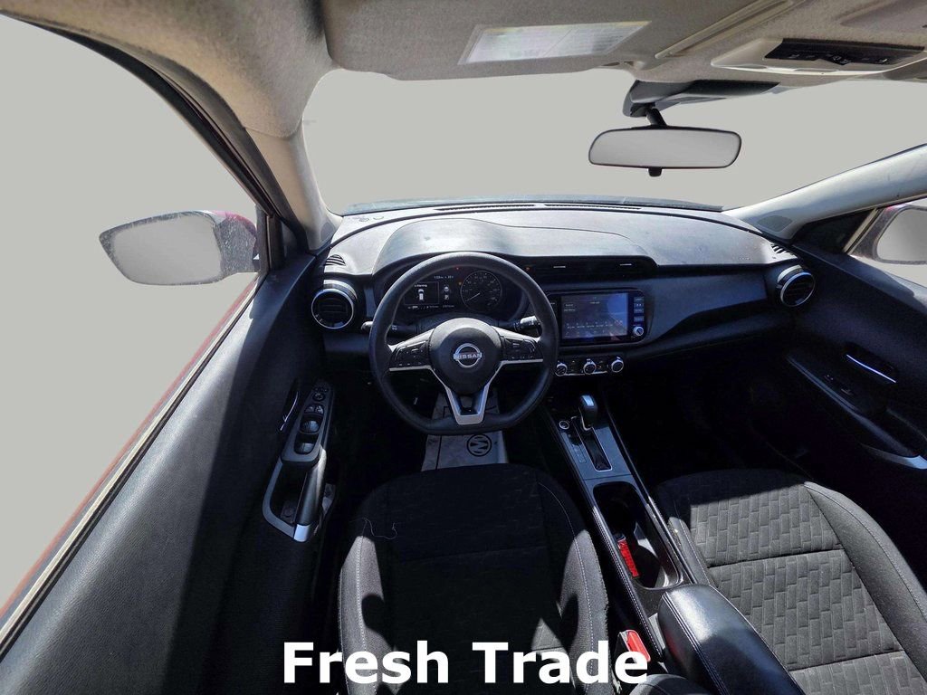 Used 2024 Nissan Kicks SV image 11