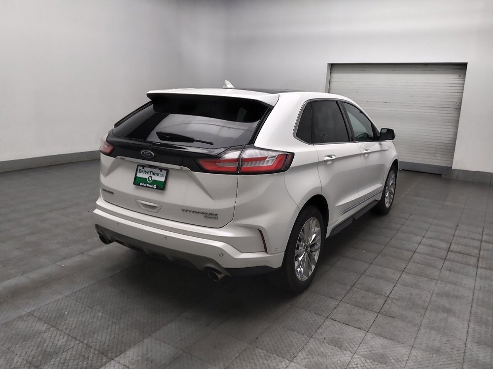 Used 2020 Ford Edge Titanium w/ Equipment Group 301A FWD image 9