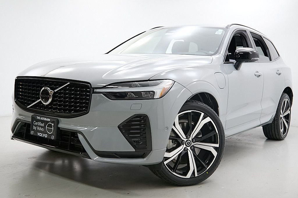 Certified 2024 Volvo XC60 T8 Ultimate w/ Protection Package Premier image 2