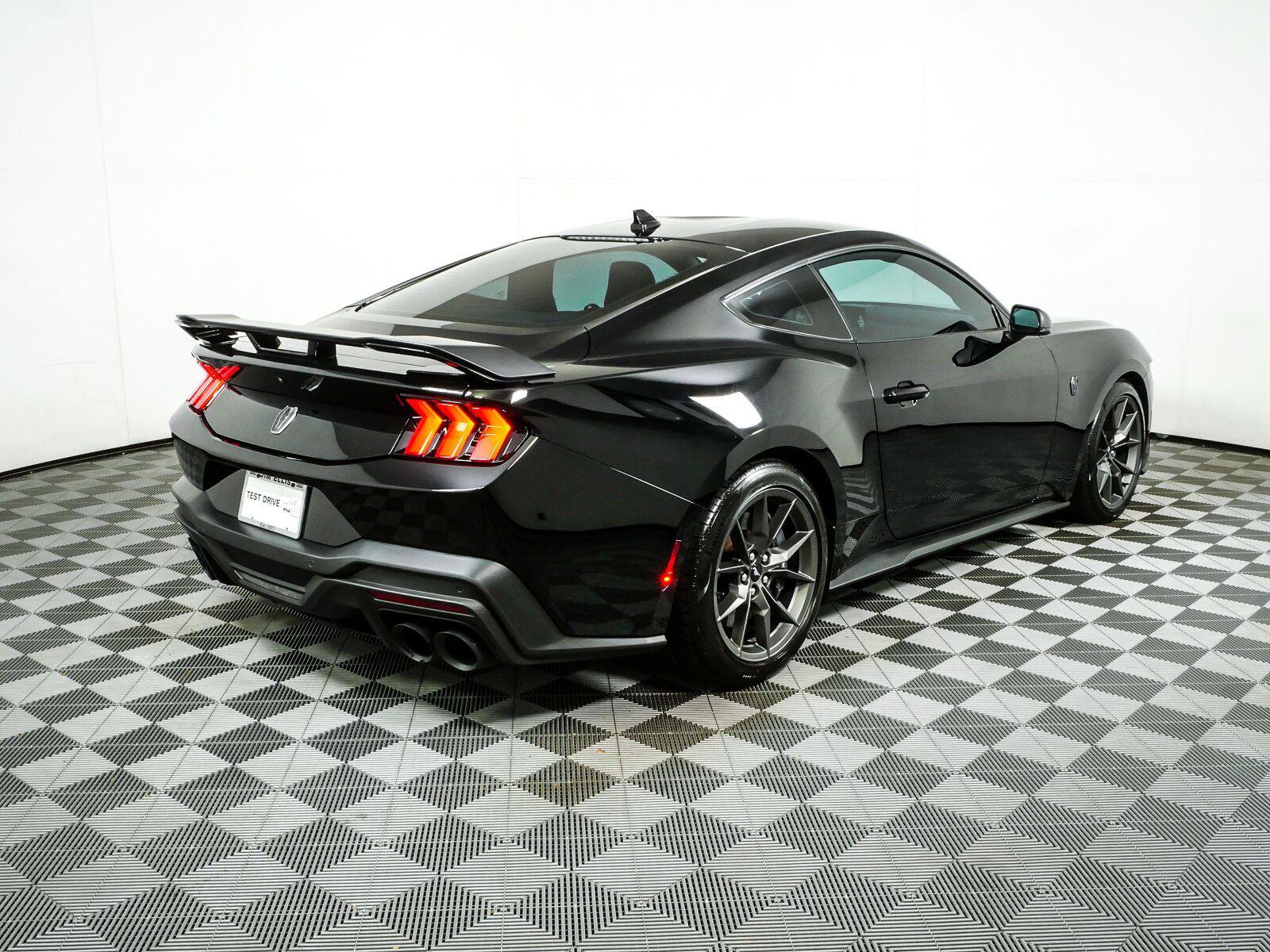 Used 2024 Ford Mustang Dark Horse RWD image 3