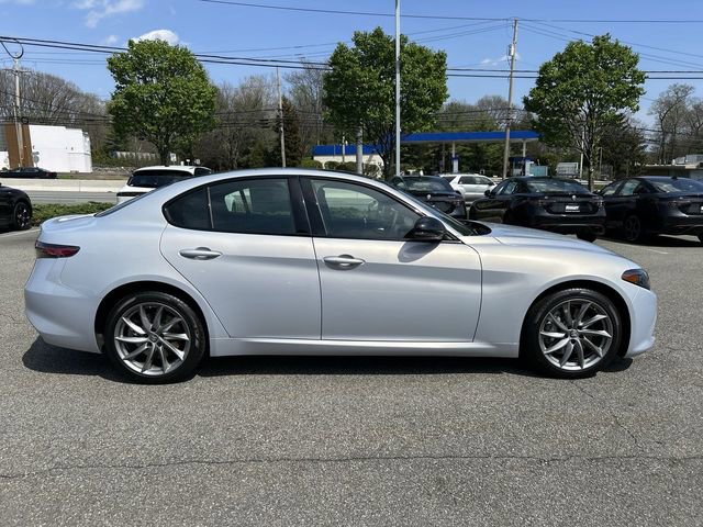 New 2026 Alfa Romeo Giulia AWD w/ Driving Assist Package image 9