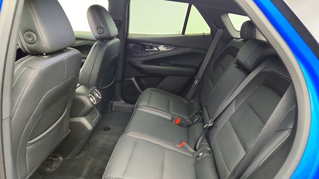 Used 2024 Chevrolet Blazer EV LT AWD/4WD image 19