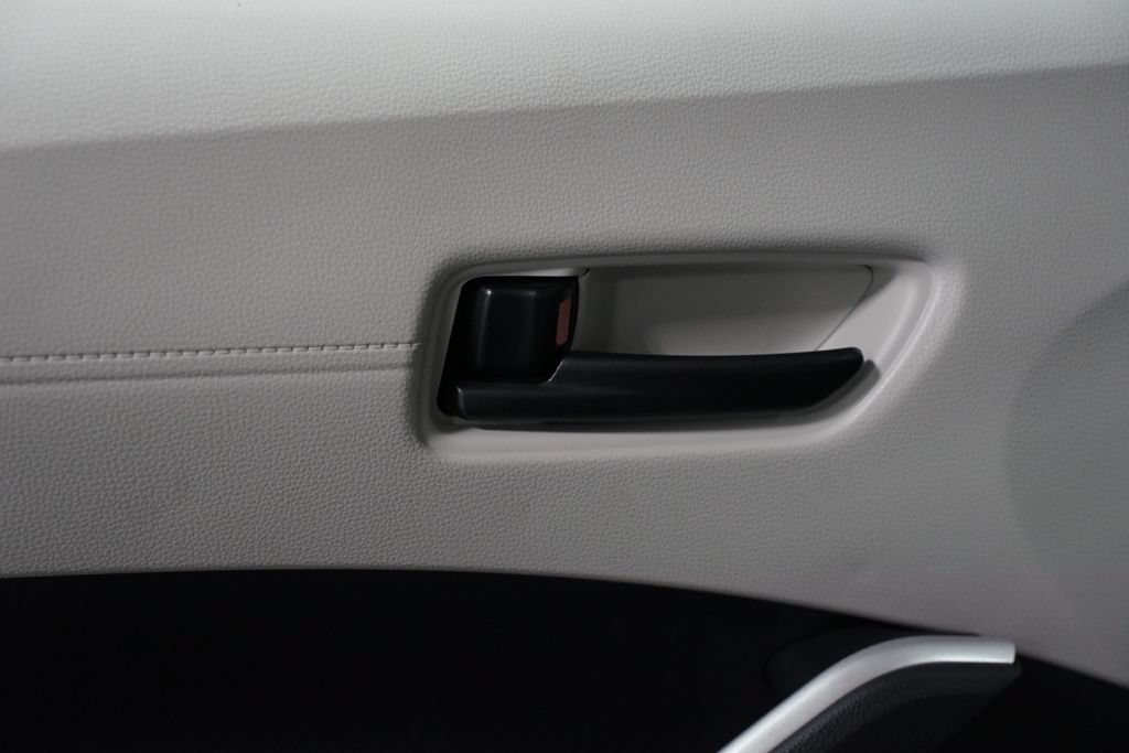 Certified 2026 Toyota Corolla Cross L FWD image 29