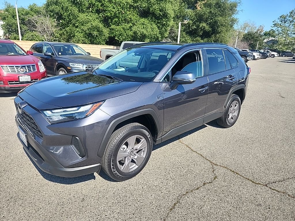 Used 2025 Toyota RAV4 XLE w/ Convenience Package image 1