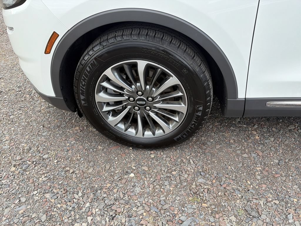 Certified 2023 Lincoln Nautilus Reserve AWD/4WD image 27