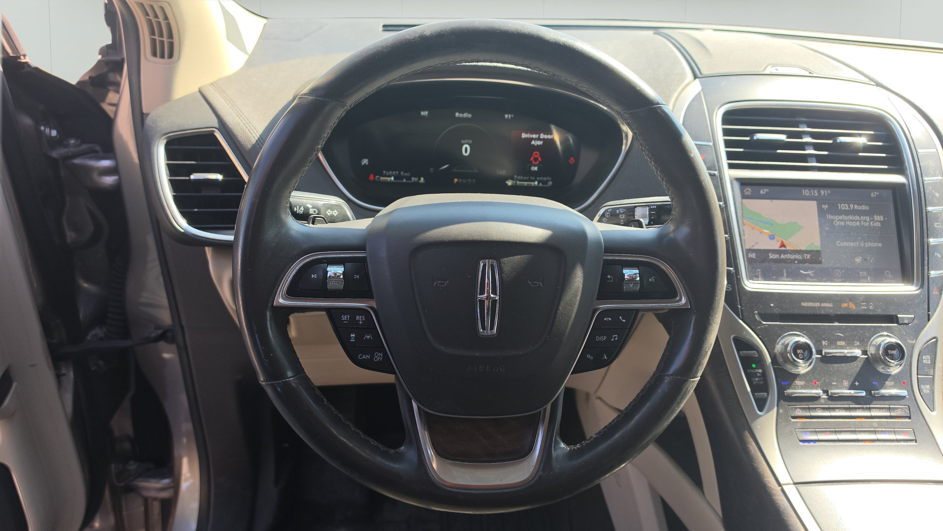 Used 2020 Lincoln Nautilus Reserve FWD image 12
