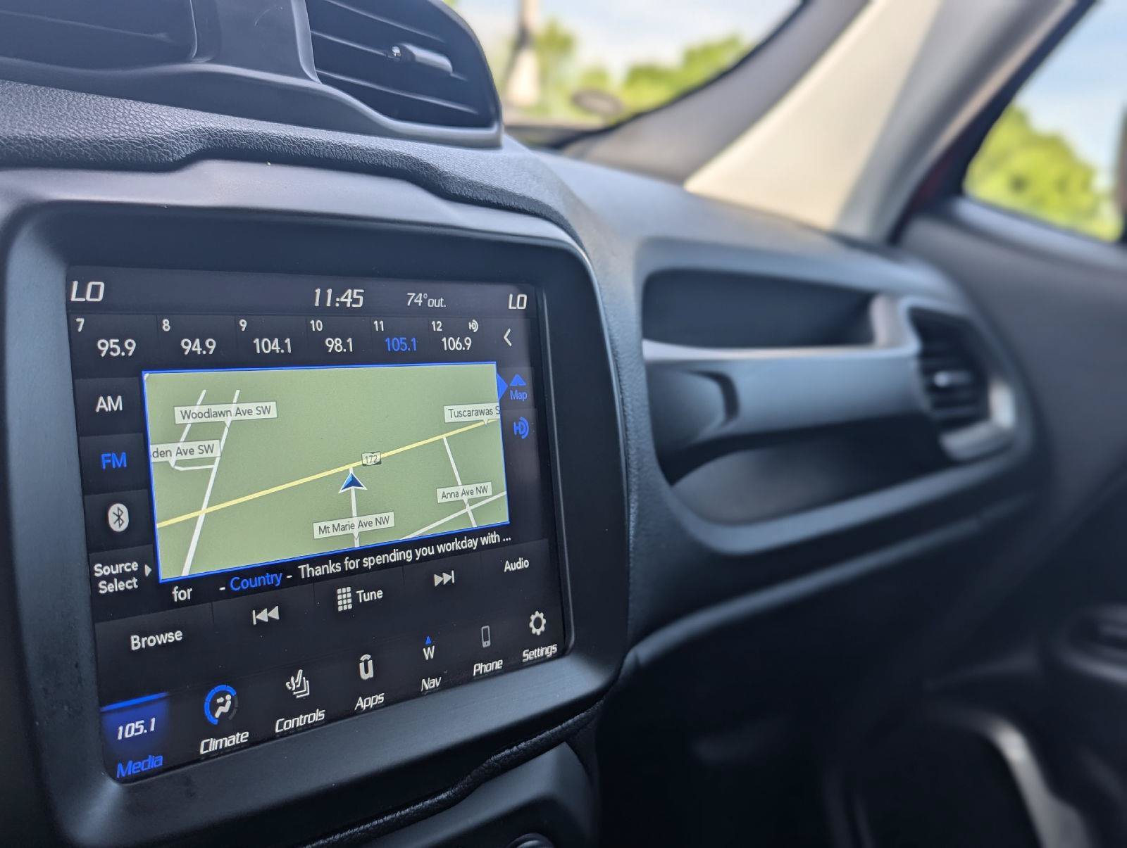 Used 2021 Jeep Renegade Limited AWD/4WD image 21