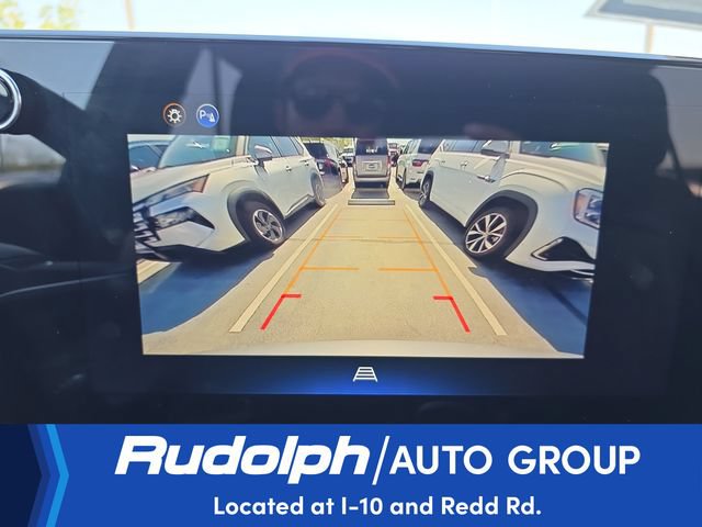 Used 2026 Chevrolet Equinox LT AWD/4WD image 21