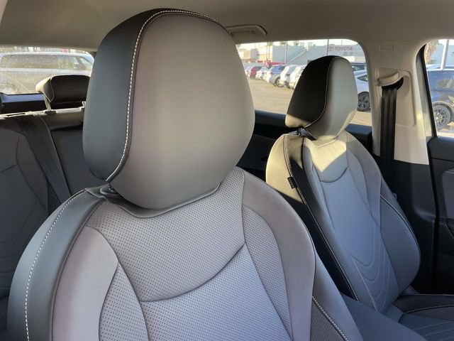 New 2026 Volkswagen Tiguan SE FWD image 26