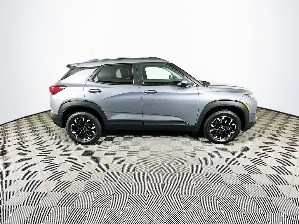 Used 2022 Chevrolet TrailBlazer LT AWD/4WD image 11