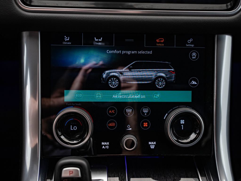 Used 2019 Land Rover Range Rover Sport HSE AWD/4WD image 38