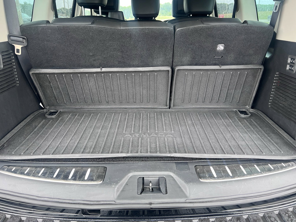 Used 2023 Nissan Armada Platinum w/ Cargo Package RWD image 9