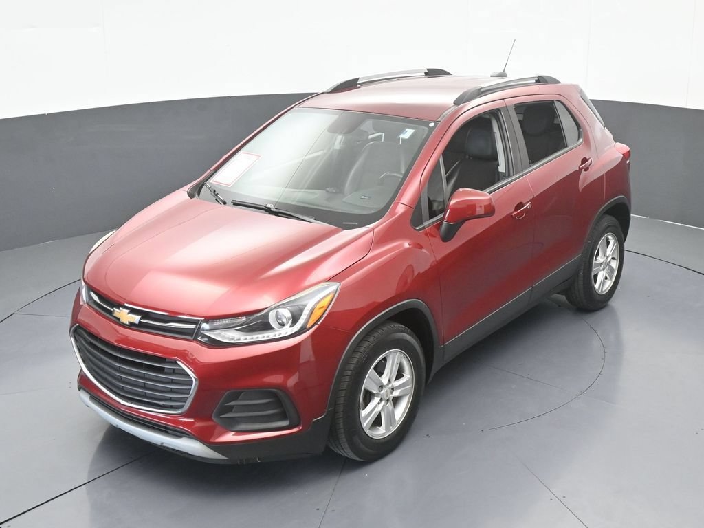 Used 2021 Chevrolet Trax LT w/ LT Convenience Package FWD image 43