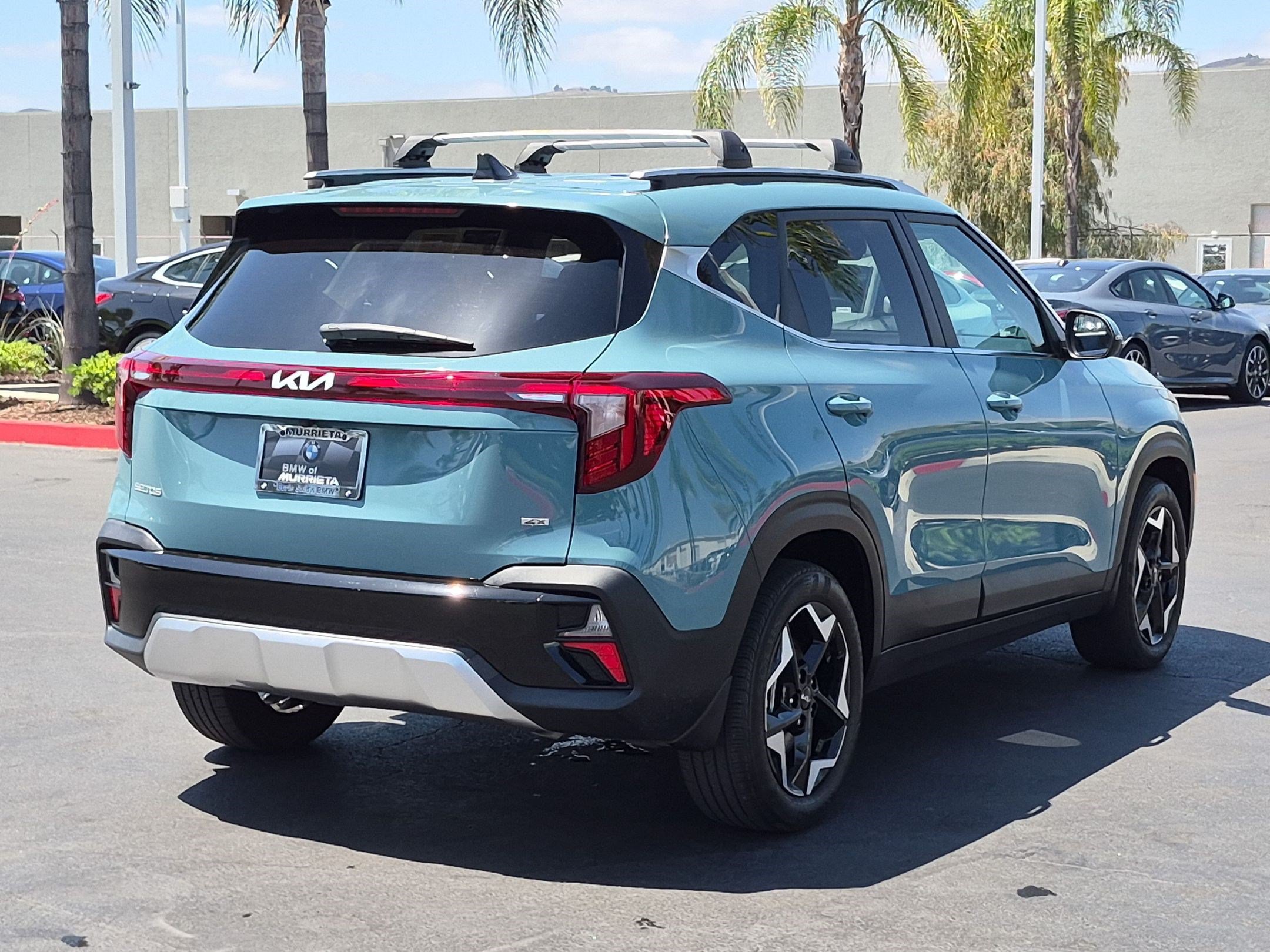 Used 2024 Kia Seltos EX AWD/4WD image 10