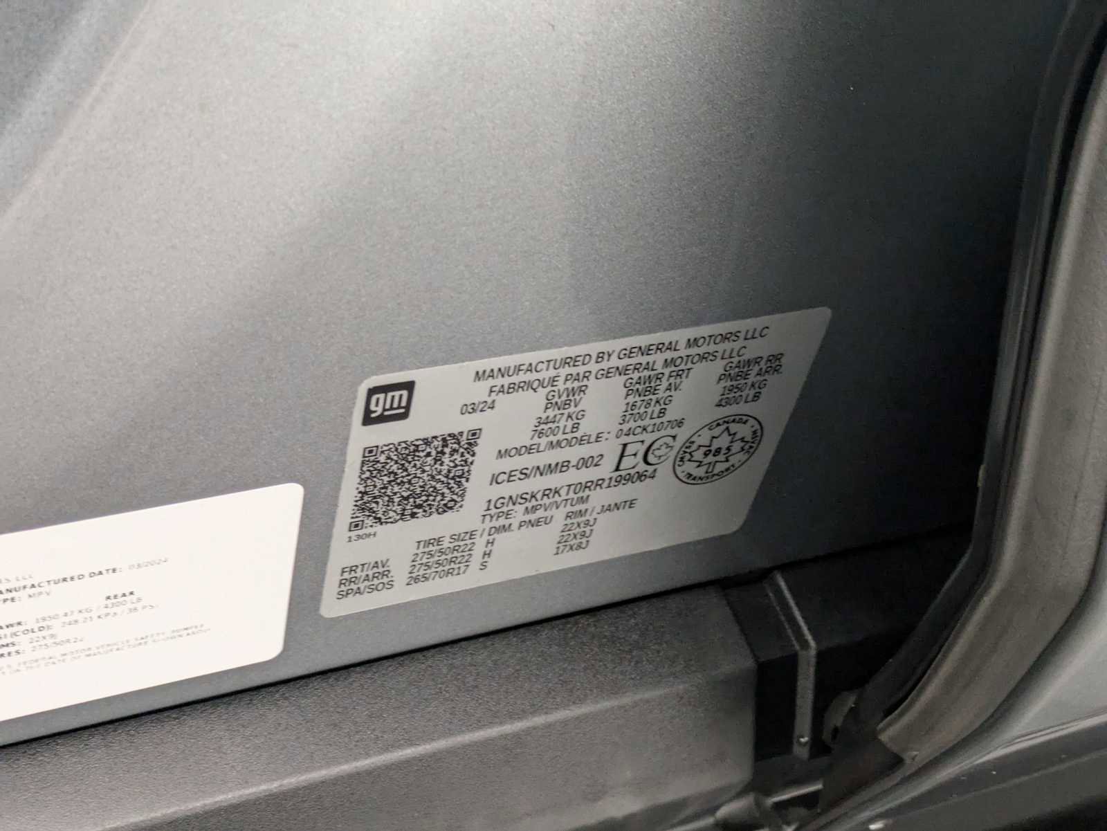 Used 2024 Chevrolet Tahoe RST w/ Luxury Package image 36