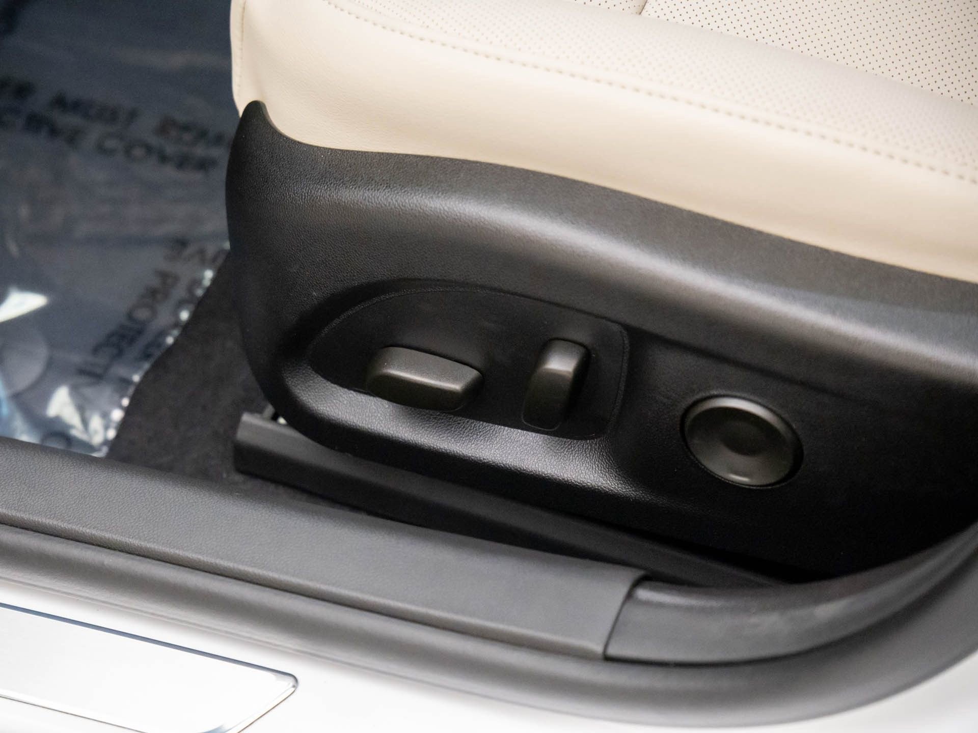 New 2026 Cadillac CT4 Premium Luxury image 17