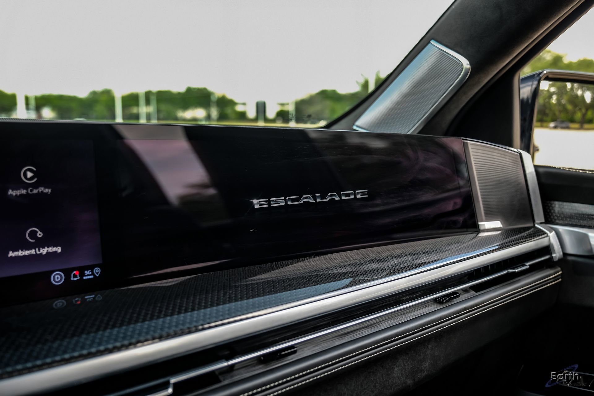 Used 2025 Cadillac Escalade V AWD/4WD image 65