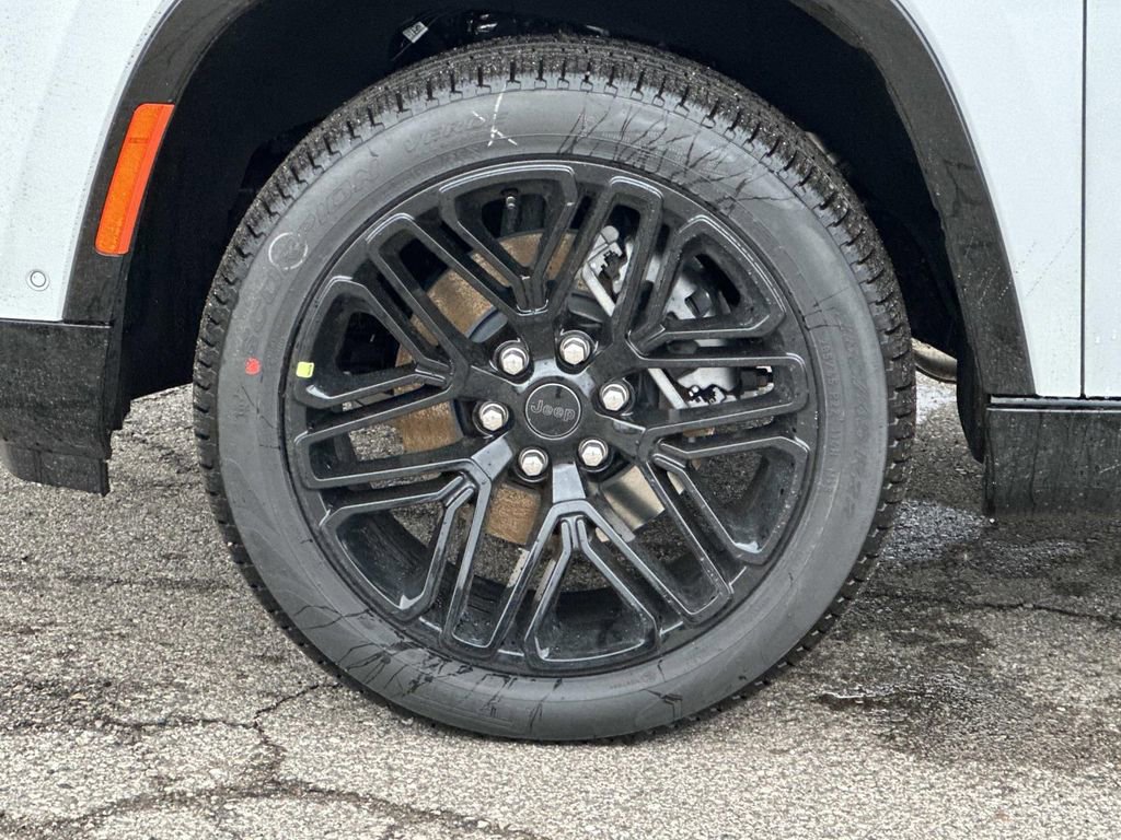 New 2026 Jeep Grand Wagoneer L Limited image 8